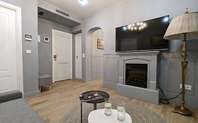 Mayor Old Town Apartment